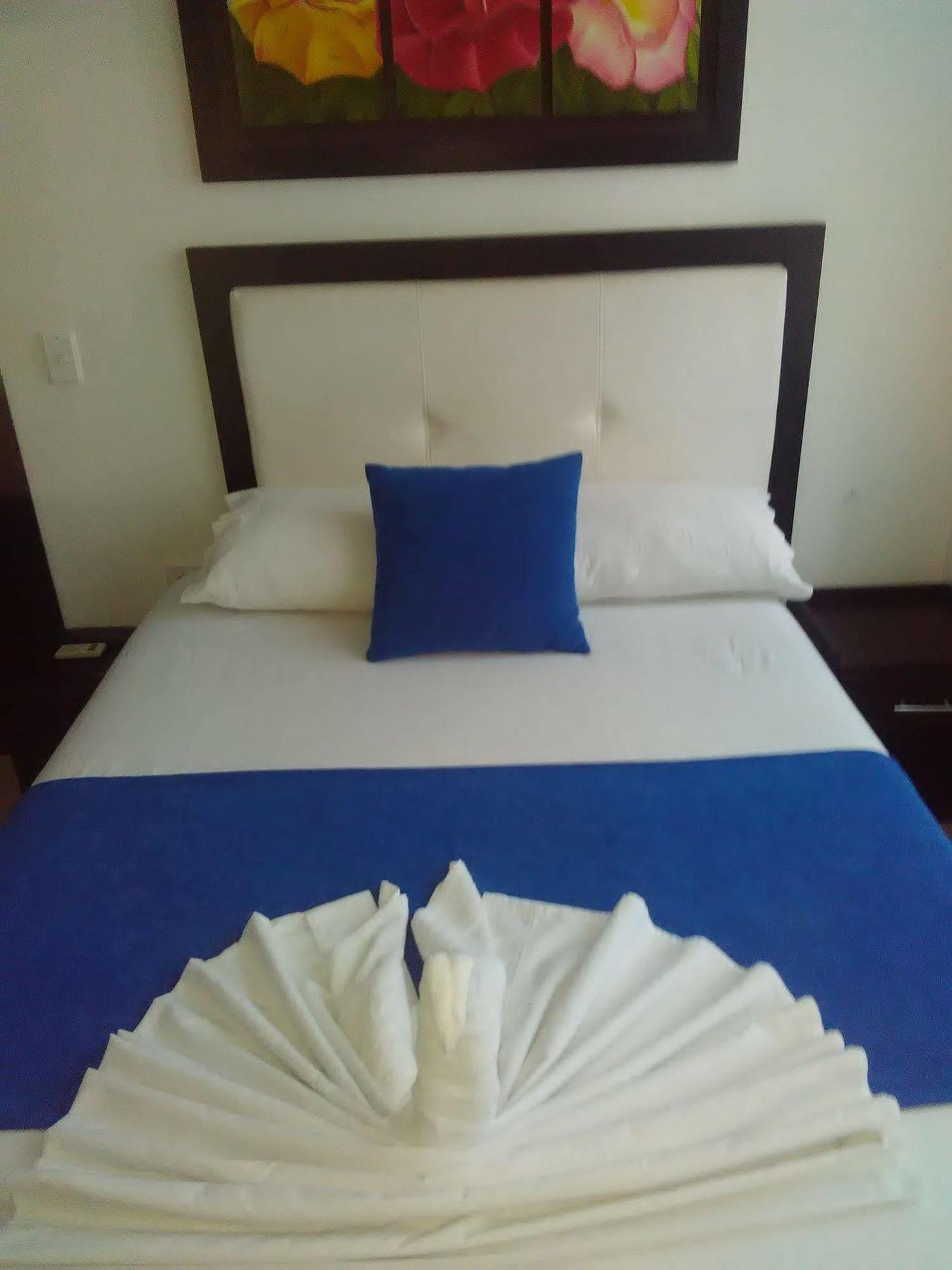 Hotel Azulejo Del Llano Yopal Kültér fotó